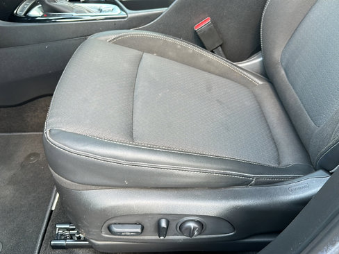Certified 2022 Buick Encore GX Select image 15