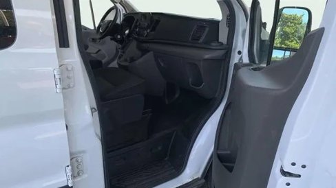 Used 2021 Ford Transit 350 XLT image 37