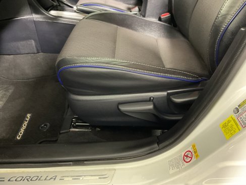 Used 2017 Toyota Corolla L image 19