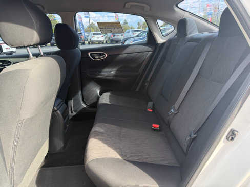 Used 2015 Nissan Sentra SV image 16