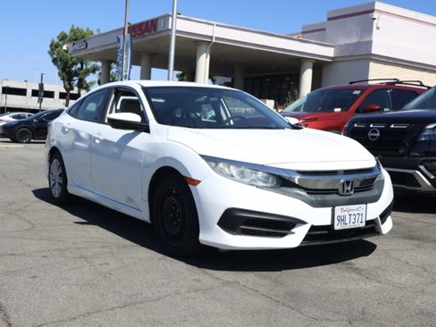 Used 2018 Honda Civic LX image 2