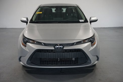 Certified 2022 Toyota Corolla LE image 2