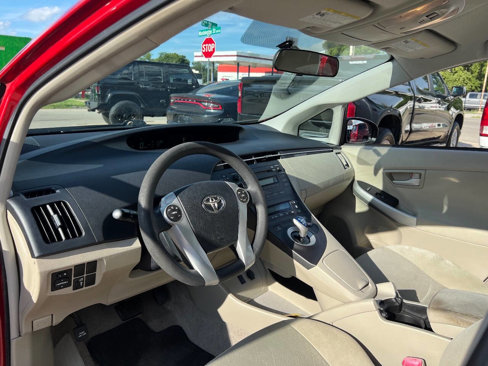 Used 2011 Toyota Prius One image 9