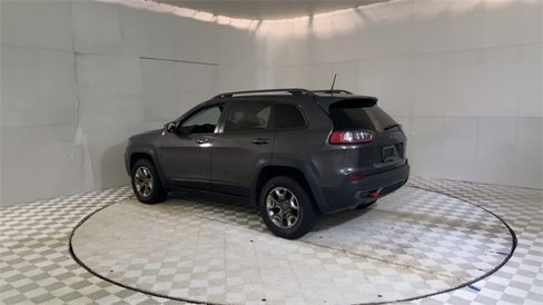 Used 2019 Jeep Cherokee Trailhawk w/ Cold Weather Group image 6