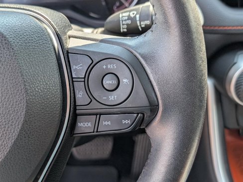 Used 2019 Toyota RAV4 Adventure image 25