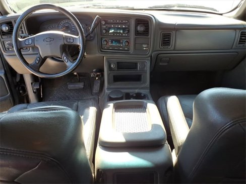 Used 2003 Chevrolet Silverado 2500 LT image 12