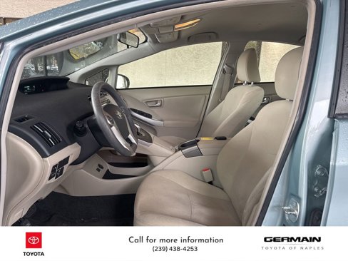 Certified 2015 Toyota Prius Three image 13