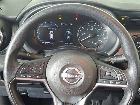 Used 2023 Nissan Kicks SV image 19