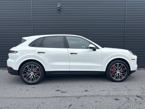 Certified 2024 Porsche Cayenne S image 6
