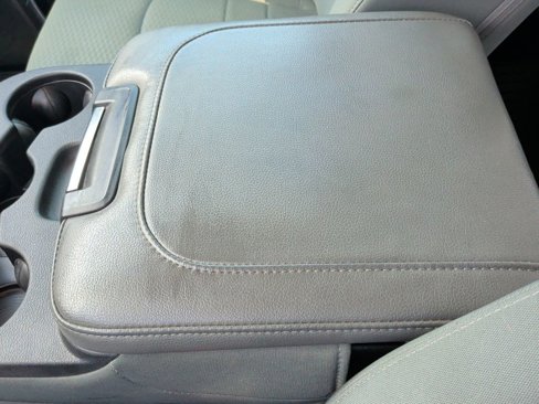Used 2016 RAM 2500 Tradesman w/ Chrome Appearance Group image 27