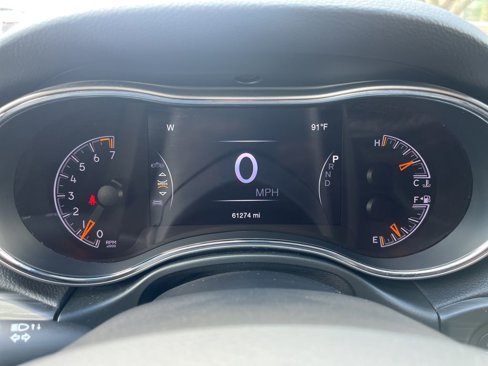 Used 2020 Jeep Grand Cherokee Limited image 16