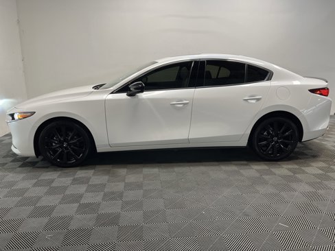 Used 2022 MAZDA MAZDA3 s image 23