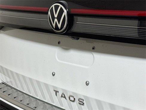 New 2025 Volkswagen Taos S image 17