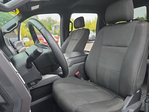 Used 2015 Ford F150 XLT w/ Equipment Group 302A Luxury image 16