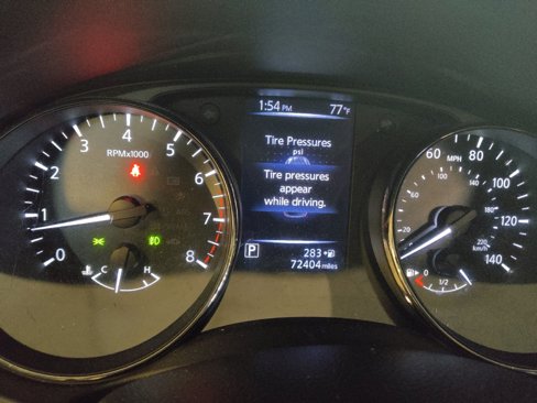 Used 2018 Nissan Rogue Sport SV w/ SV Technology Package image 23