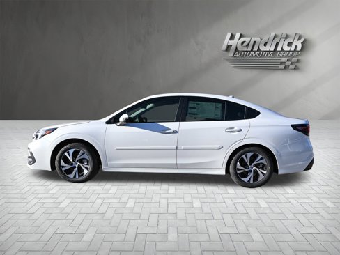 Used 2025 Subaru Legacy Premium image 6