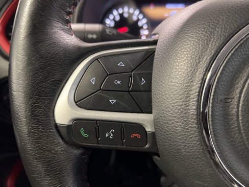 Used 2017 Jeep Renegade Trailhawk image 16