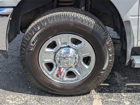Used 2016 RAM 2500 Tradesman w/ Chrome Appearance Group image 30
