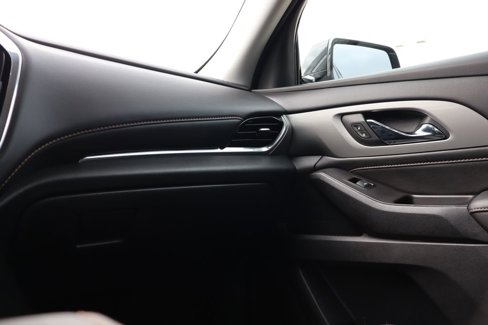 Used 2020 Chevrolet Traverse LS w/ LPO, Floor Liner Package image 39