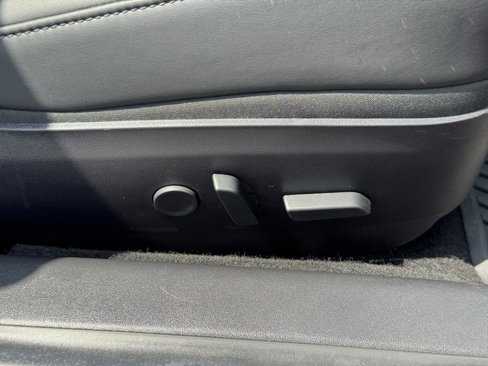 Used 2019 Tesla Model 3 Standard Range image 25