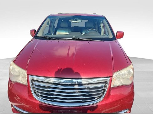 Used 2012 Chrysler Town & Country Touring w/ Entertainment Group #1 image 5