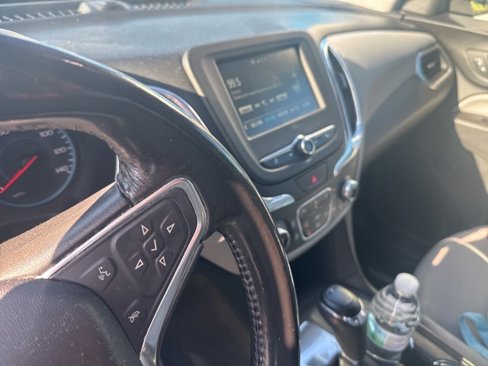 Used 2018 Chevrolet Equinox LT image 9
