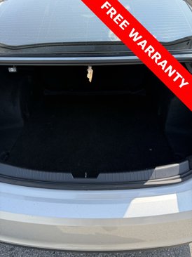 Used 2019 Chevrolet Malibu LS image 5
