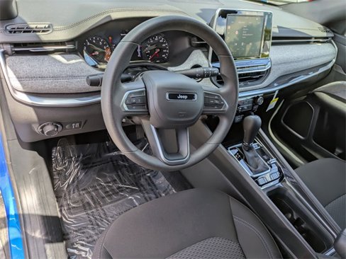 New 2025 Jeep Compass Sport image 10