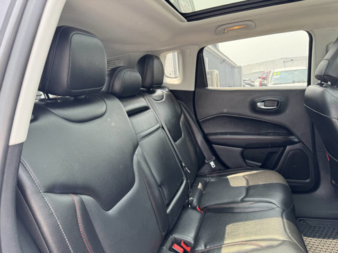 Used 2018 Jeep Compass Trailhawk w/ Leather Interior Group image 32