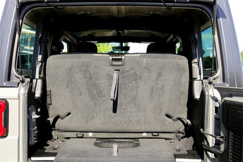 Used 2021 Jeep Wrangler Sport S image 27