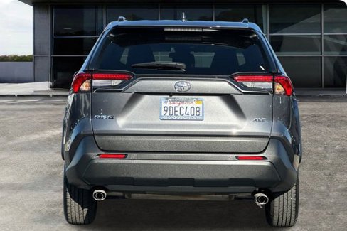 Certified 2022 Toyota RAV4 XLE image 6