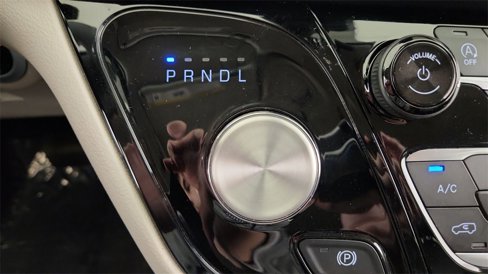 Used 2023 Chrysler Pacifica Touring-L image 33
