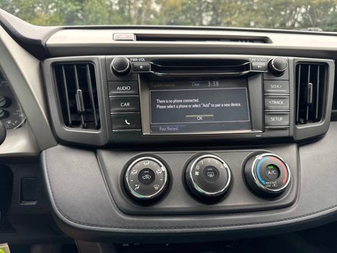 Used 2018 Toyota RAV4 LE w/ All Weather Liner Package image 14