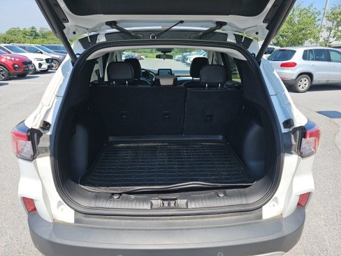 Used 2021 Ford Escape SEL image 11