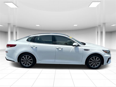 Certified 2020 Kia Optima Premium image 2