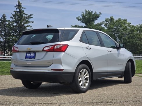 Used 2018 Chevrolet Equinox LS image 11