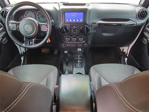 Used 2015 Jeep Wrangler Unlimited Sahara w/ Dual Top Group image 22