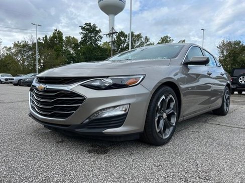 Used 2024 Chevrolet Malibu LT image 7