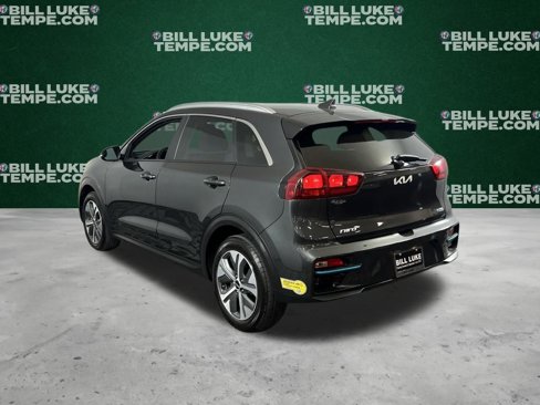 Used 2022 Kia Niro EX image 9