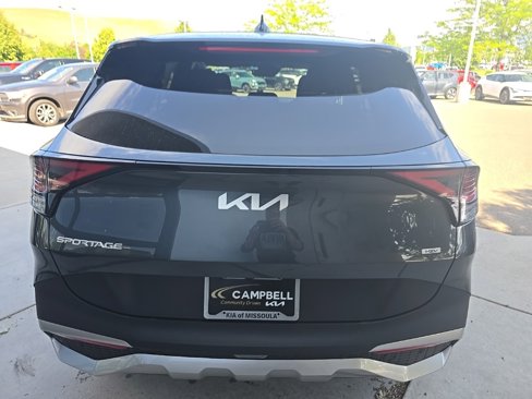 New 2025 Kia Sportage LX image 5