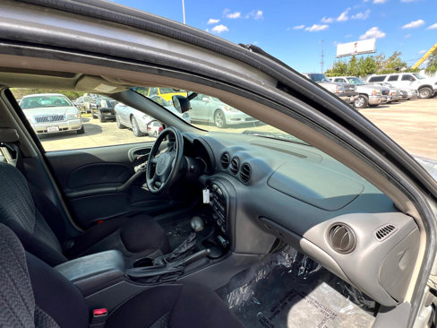 Used 2003 Pontiac Grand Am SE image 54