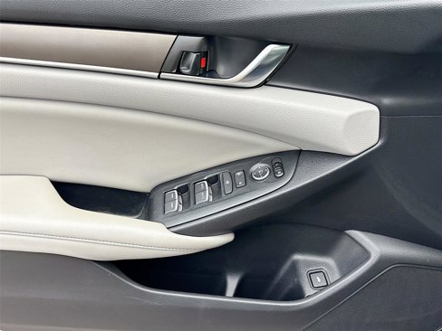 Certified 2019 Honda Accord LX image 20