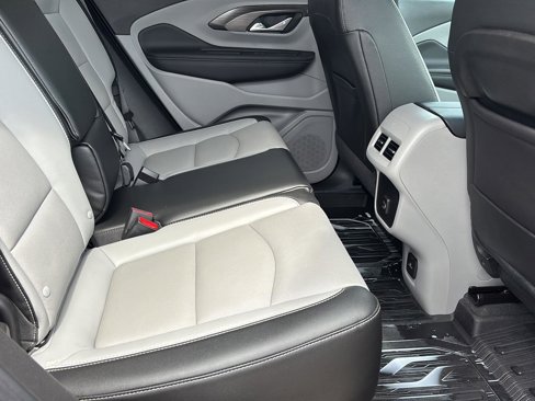 Certified 2023 GMC Terrain SLT w/ Infotainment Package II image 20