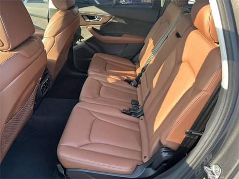 Used 2021 Audi Q7 3.0T Prestige w/ Prestige Package image 14