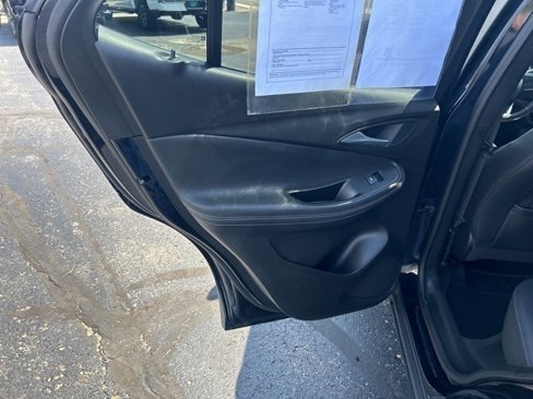 Used 2021 Buick Encore GX Select image 18