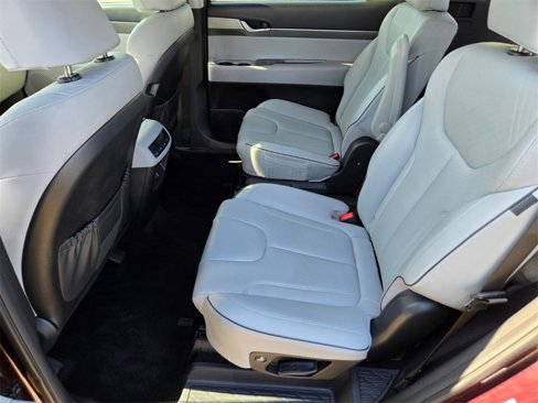 Used 2024 Hyundai Palisade SEL image 13