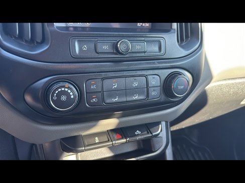 Used 2020 Chevrolet Colorado W/T image 18