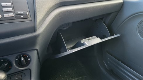 Used 2010 Ford Transit Connect XLT image 28