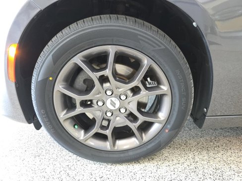 Used 2018 Dodge Charger GT image 27