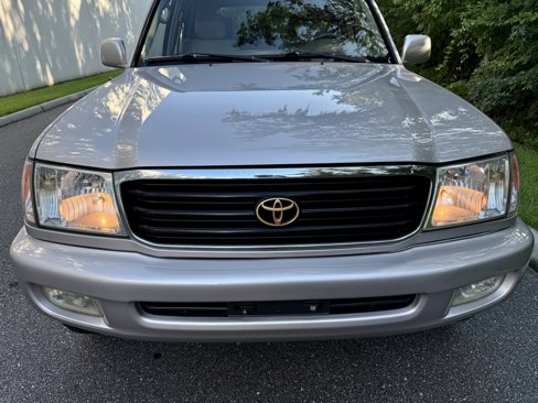 Used 1998 Toyota Land Cruiser image 10